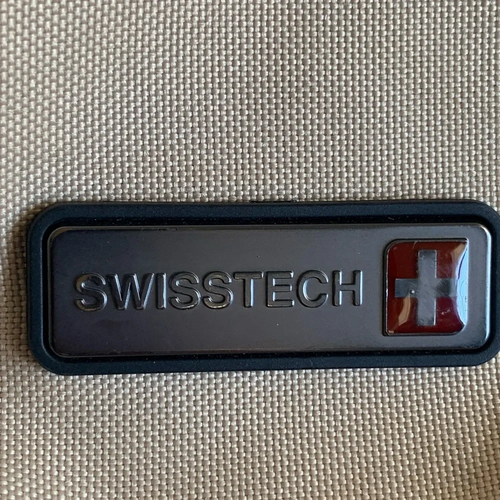 Swiss Tech Banded Backpack - Picture 7 of 7